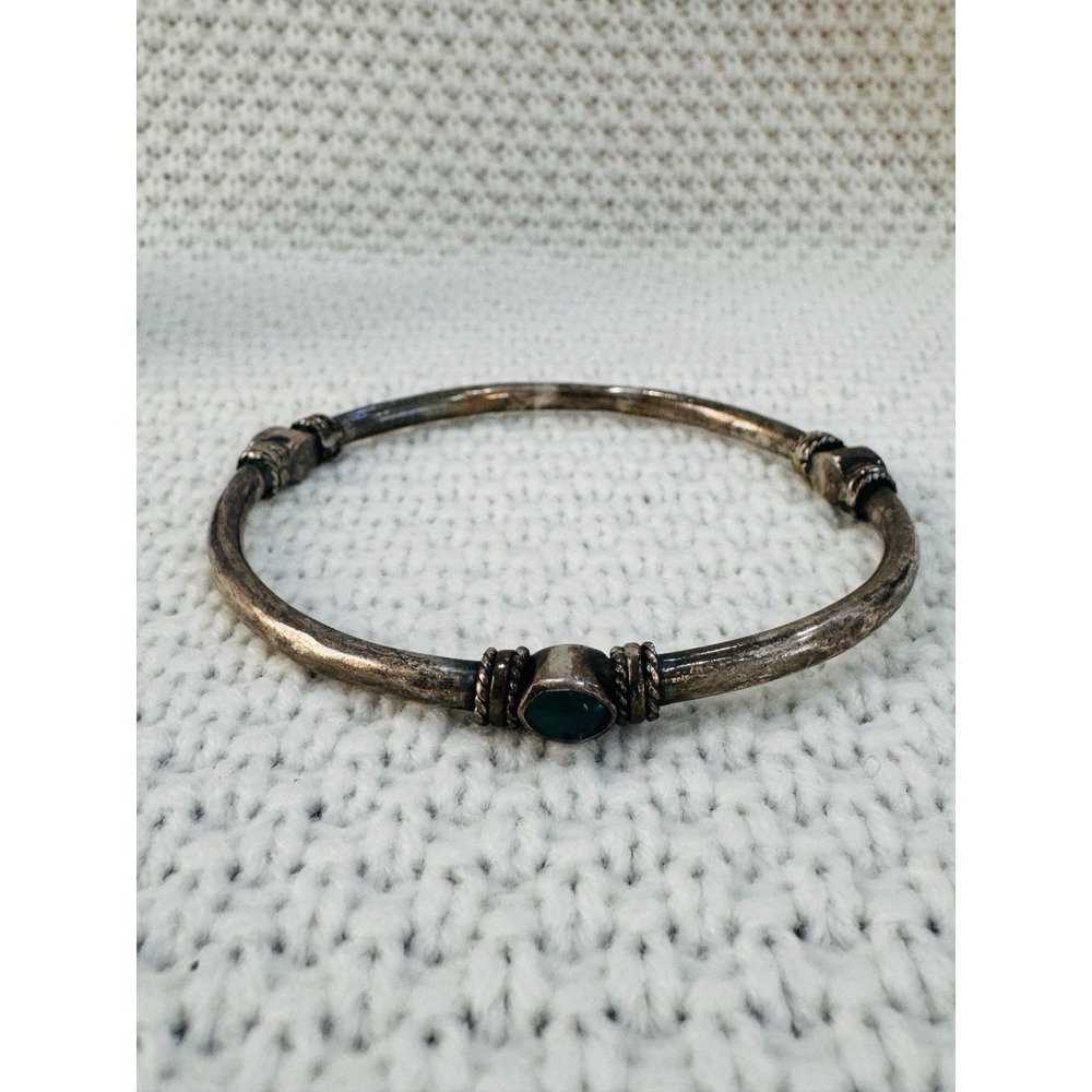 925 Sterling Silver Green Stone Rope Accent Bangle Bracelet 8"